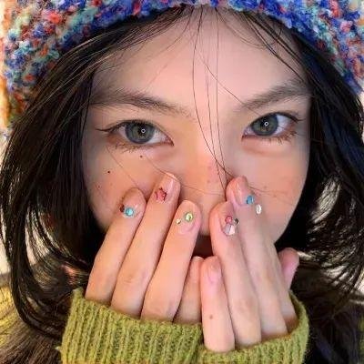 德里克和克莱夫拿到号角